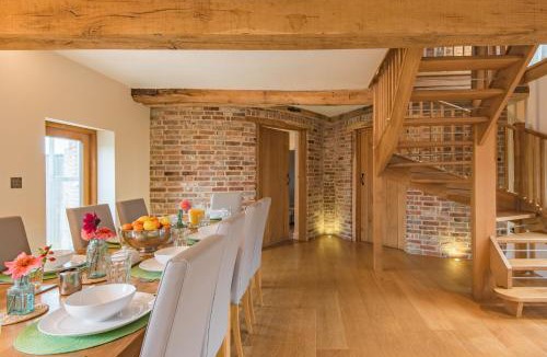 Ewhurst Green House | Hare Farm Oast