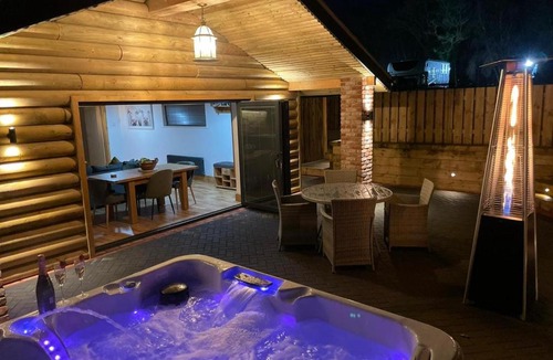 Ripley Cabin | Harewell wood lodge