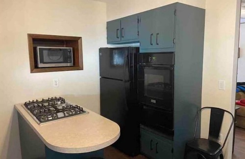 Republican City House | Harlan County Lake Retreat
