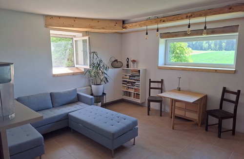 Oberdolling House | "Harlandencia" - A different take on the countryside