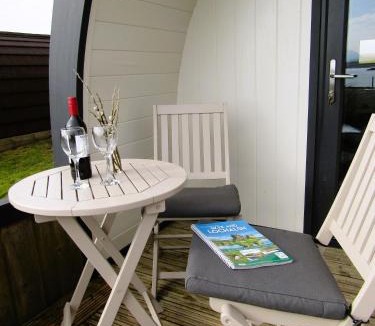 Caroy House | Harlosh Hideaways - Aurora Pod