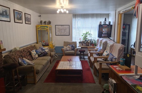 Harlow Hostel | HARLOW INTERNATIONAL HOSTEL