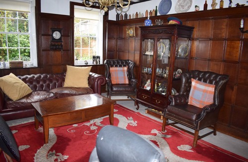 Heathrow Villages House | Harmondsworth Hall Guest House Heathrow