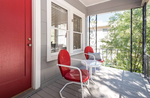 Uptown House | Harmony - A Birdy Vacation Rental