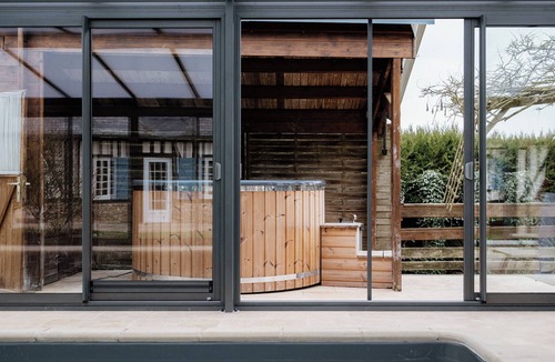 La Chapelle-Hareng Cottage | Harmony Homes | La Chapelle-Hareng - Indoor Pool, Sauna & Spa