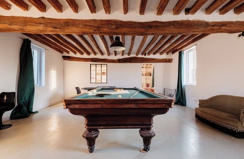 Le Plessis-Placy House | Harmony Homes | Le Plessis-Placy - Near Disneyland, Pool & Games Room