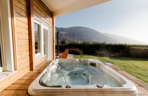 Saint-Amarin Ski Chalet | Harmony Homes Saint-Amarin - Indoor Pool Sauna & Spa
