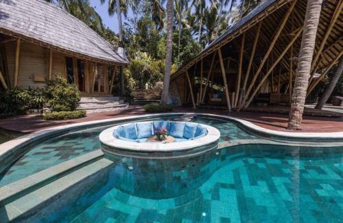 Abiansemal Villa | Harmony House, Bamboo House with Pool view