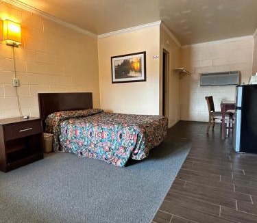 Ypsilanti Hotel | Harmony House Motel