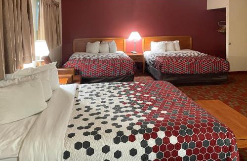 Valentine Hotel | Harmony Inn & Suites