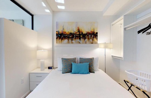 Shawmut Apartment | Harmony Medical Suites on Canal