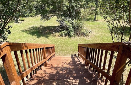 Smithville House | Harmony Pines - Stunning 3BR Retreat Center on 25 acres