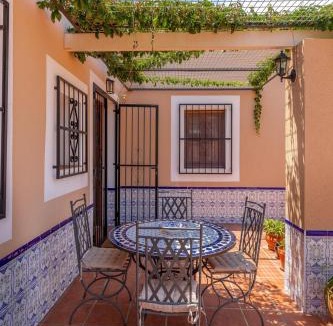 Daya Vieja Villa | Harmony Villa by Fidalsa