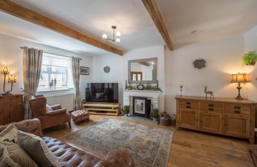 Fence House | Harper’s Cottage, Fence, Lancashire