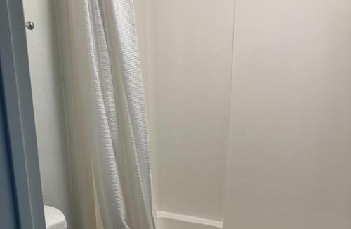 Kimberling City Hotel | Harper Valley 11