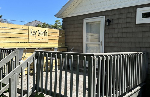 Caseville Cottage | Harper’s Hangout- Cute, cozy Caseville cottage!
