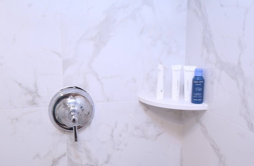 Village of Southampton Bed & Breakfast | Harpoon House