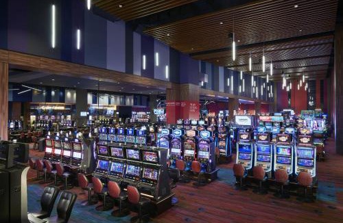 Murphy Hotel | Harrah's Cherokee Valley River, A Caesars Destination