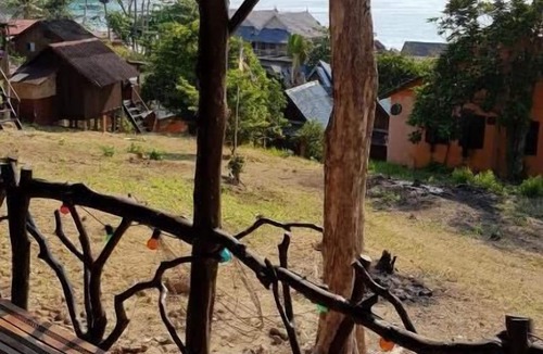 Pulau Perhentian Kecil Ski Chalet | Harrera Perhentian Long Beach