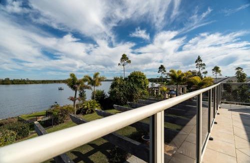 Harrington Hotel | Harrington River Lodge