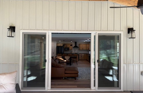 Andersonville House | Harris Hideaway Brand New Barn-dominium Norris Lake with Private Dock