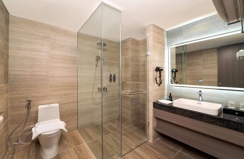 Lubuk Baja Hotel | Harris Hotel & Suites Nagoya Batam