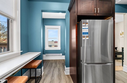 East Hillside Apartment | Harris House 2 | On Hospital Campus
