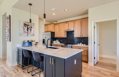 Lakecliff On Lake Travis Cottage | Harris House at Lakecliff Country Club. Golf, Lake & Hill Country Getaway!