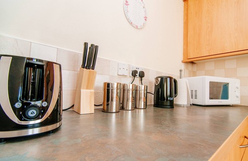 Kirk Sandall House | Harris House with a free parking