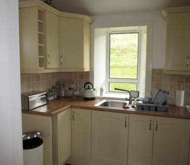 Rodel House | Harris White Cottage