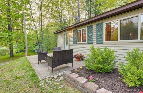 Harrison House | Harrison Cabin with Fire Pit and Elbow Lake Access!
