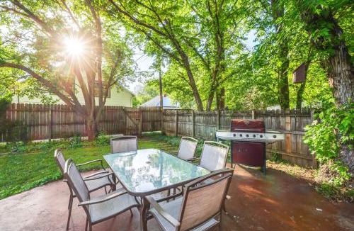 Harrison House | Harrison Family Home w/Grill - Near Downtown!