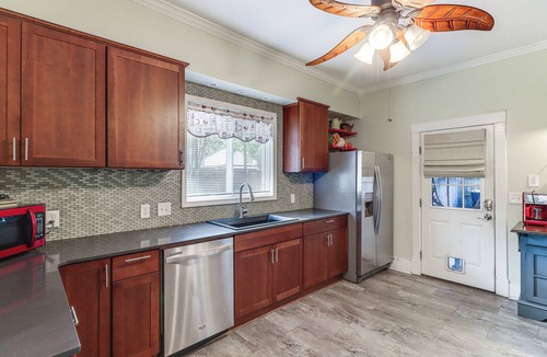 Harrison House | Harrison Family Home w/Grill - Near Downtown!