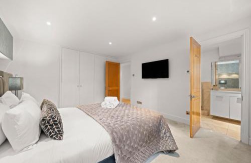 Brompton & Hans Town Apartment | Harrod's Mansion