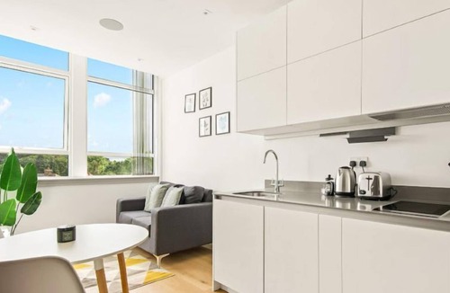 West Harrow Apartment | Harrow Apartments by Interhome