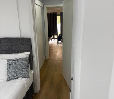 Marlborough Bed & Breakfast | Harrow Bed&breakfast