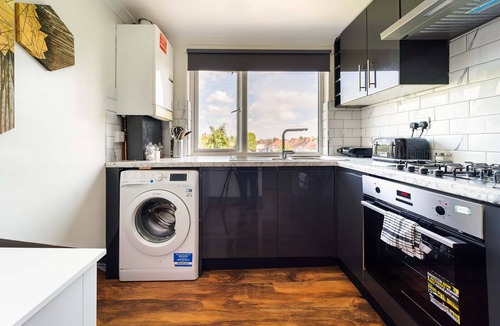 Marlborough Apartment | Harrow | Short Term Rental