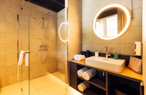 Spreitenbach Hotel | harry’s home Zürich-Limmattal