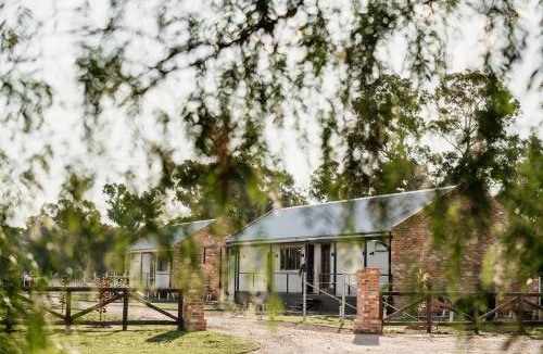 Indigo Shire Villa | Harry's On Moodemere