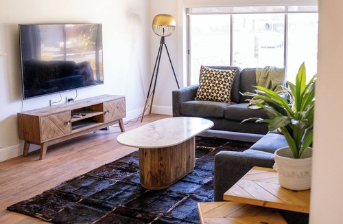 Shepparton South House | Harry's Place -Easy Access Stay