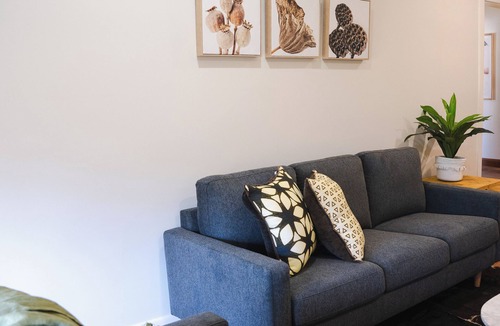 Shepparton South House | Harry's Place -Easy Access Stay