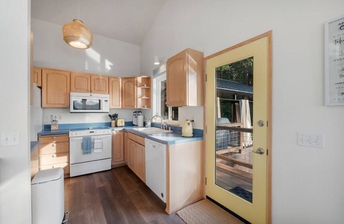 Olympia House | Harstine Beach House