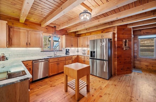 Waleska House | Hart's Treehouse