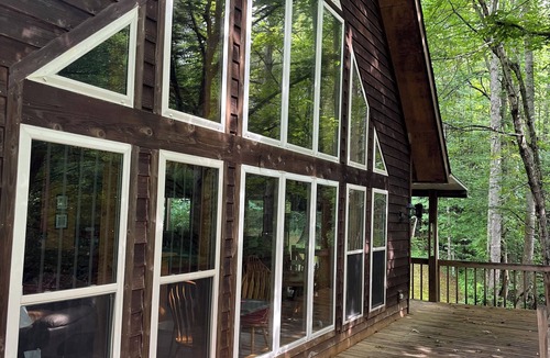 Hartford Cabin | Hartford Hideaway! Soothing cabin in the Smokies.