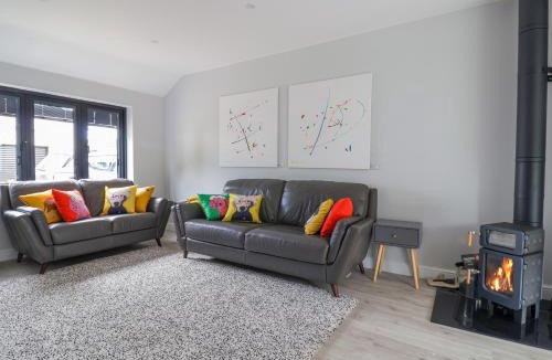 Axminster House | Hartgrove Farm Bungalows