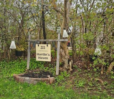 Hantsport Apartment | Hartlin's Haven