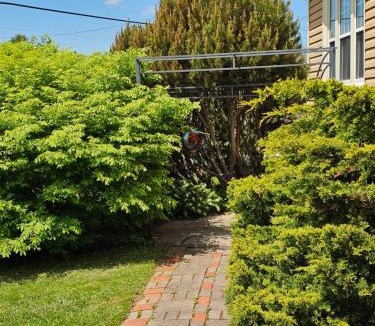Hantsport Apartment | Hartlin's Haven