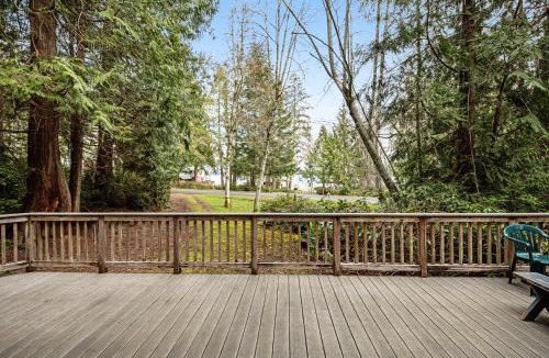 Burley House | Hartstene Pointe Haven