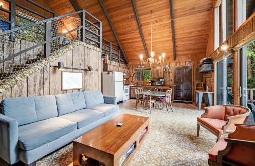 Burley House | Hartstene Pointe Haven