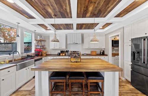 Oconee County House | Hartwell Haus with Dock & Playground